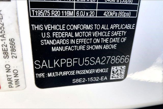 Used 2025 Land Rover Range Rover Long Wheelbase SE image 41