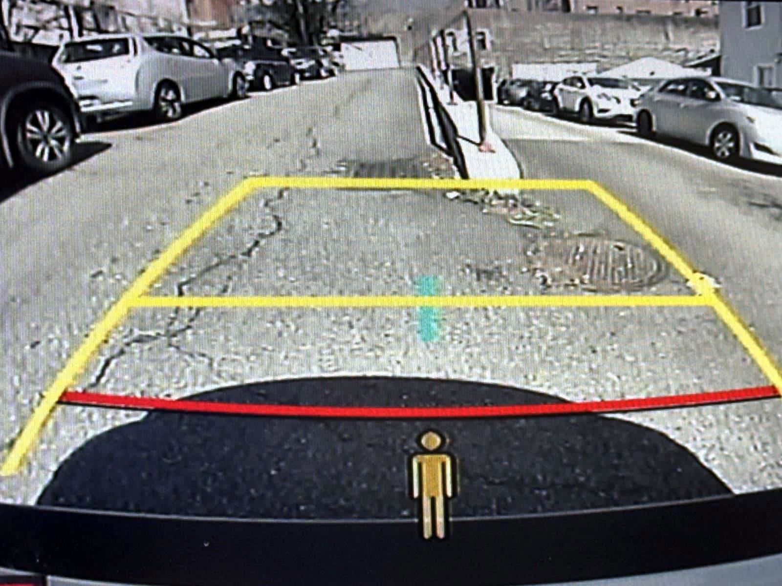 Used 2022 Toyota Camry XSE image 29