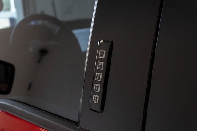 Used 2021 Ford F150 XLT w/ Equipment Group 302A High image 9