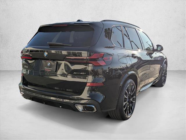 Used 2026 BMW X5 xDrive40i w/ M Sport Package image 2