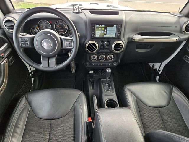 Used 2016 Jeep Wrangler Unlimited Sahara image 6