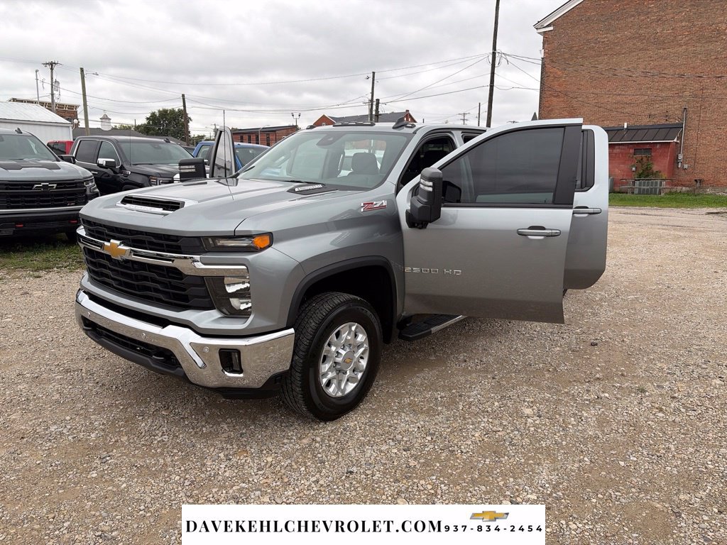 Used 2025 Chevrolet Silverado 2500 LT w/ All Star Edition AWD/4WD image 25