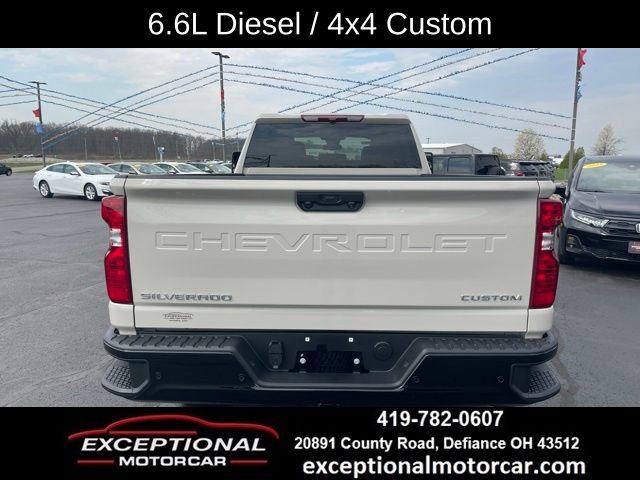 Used 2026 Chevrolet Silverado 2500 Custom w/ Custom Value Package image 4