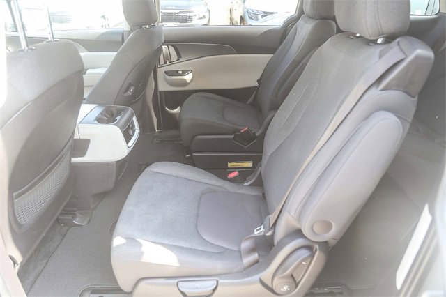 Certified 2022 Kia Carnival LX image 19