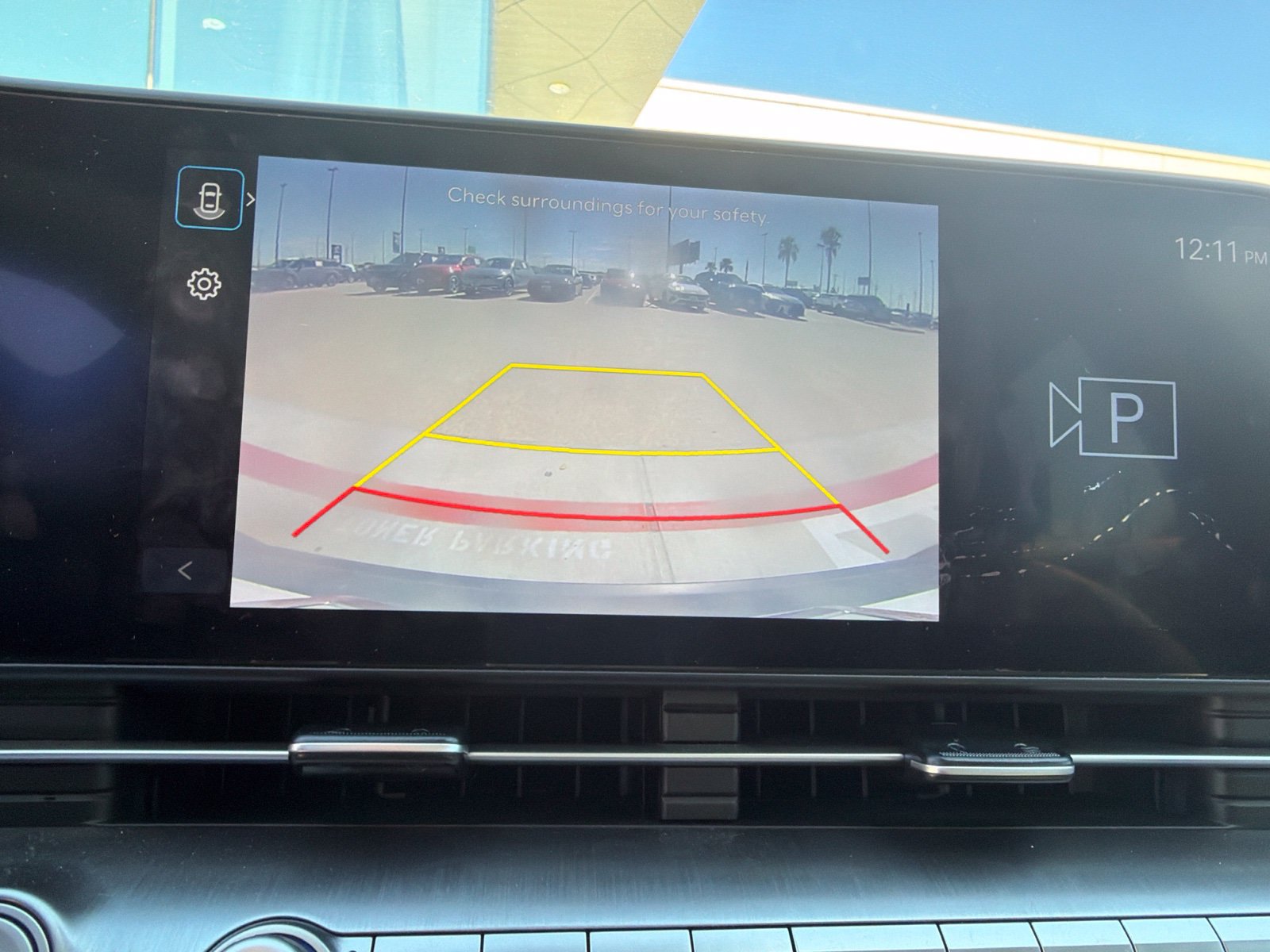 Used 2025 Hyundai Kona SE FWD image 15