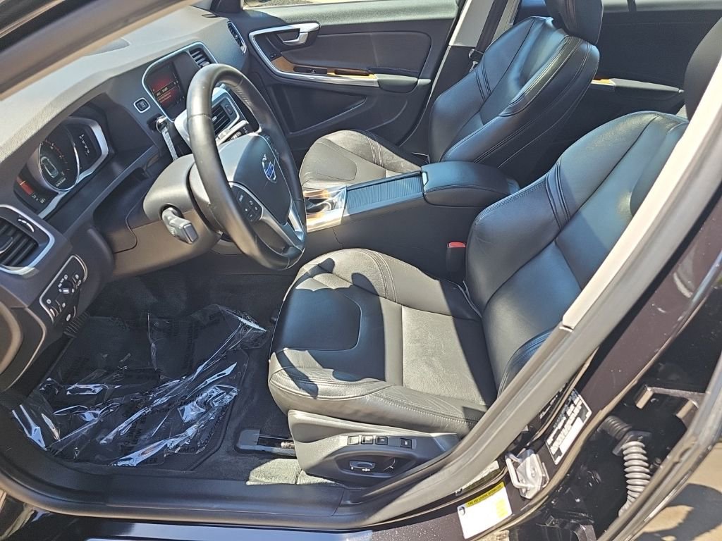Used 2016 Volvo S60 T5 Premier FWD image 12