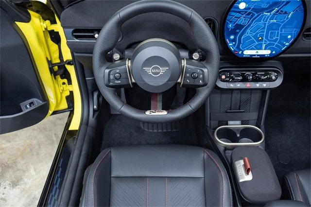 New 2026 MINI Cooper S image 2