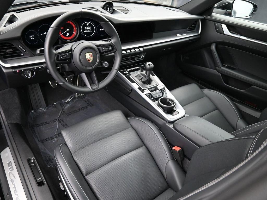 Used 2024 Porsche 911 Carrera S image 4