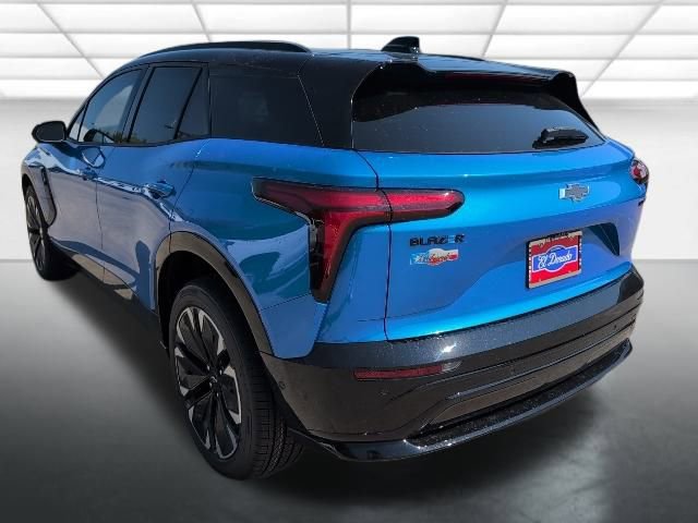 New 2026 Chevrolet Blazer EV RS w/ Super Cruise Package image 2