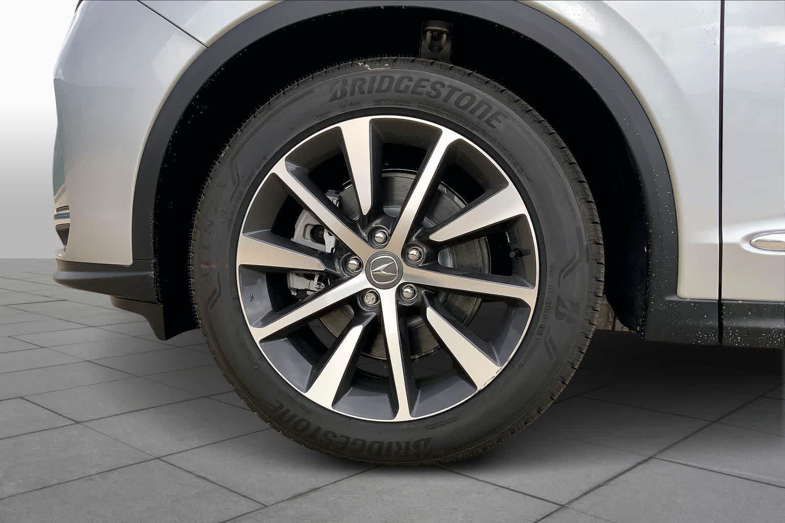 New 2026 Acura MDX w/ Technology Package FWD image 12