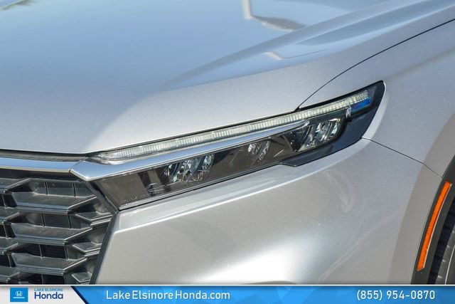 Used 2025 Honda CR-V LX image 5