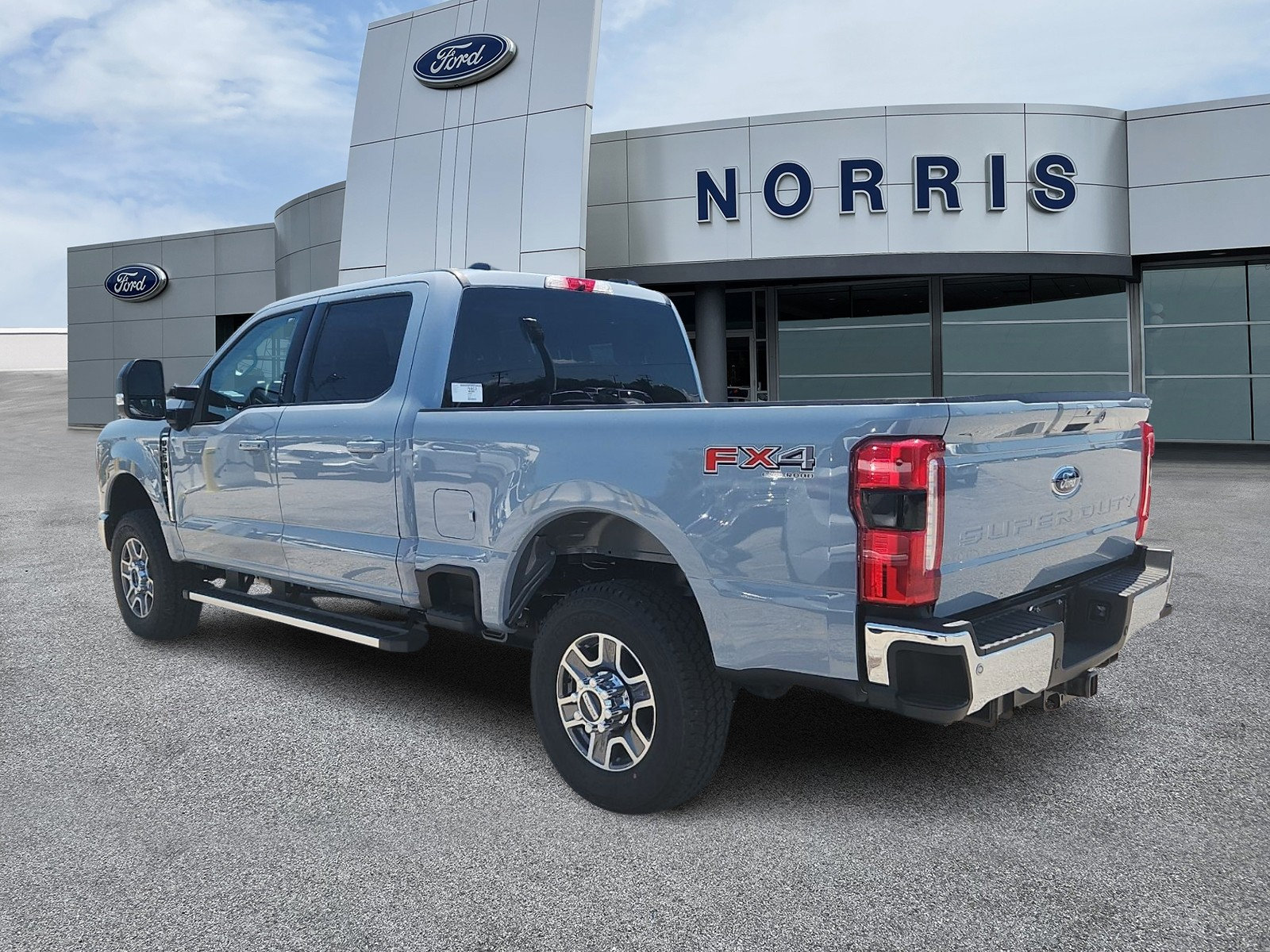 New 2026 Ford F250 Lariat w/ FX4 Off-Road Package AWD/4WD image 3