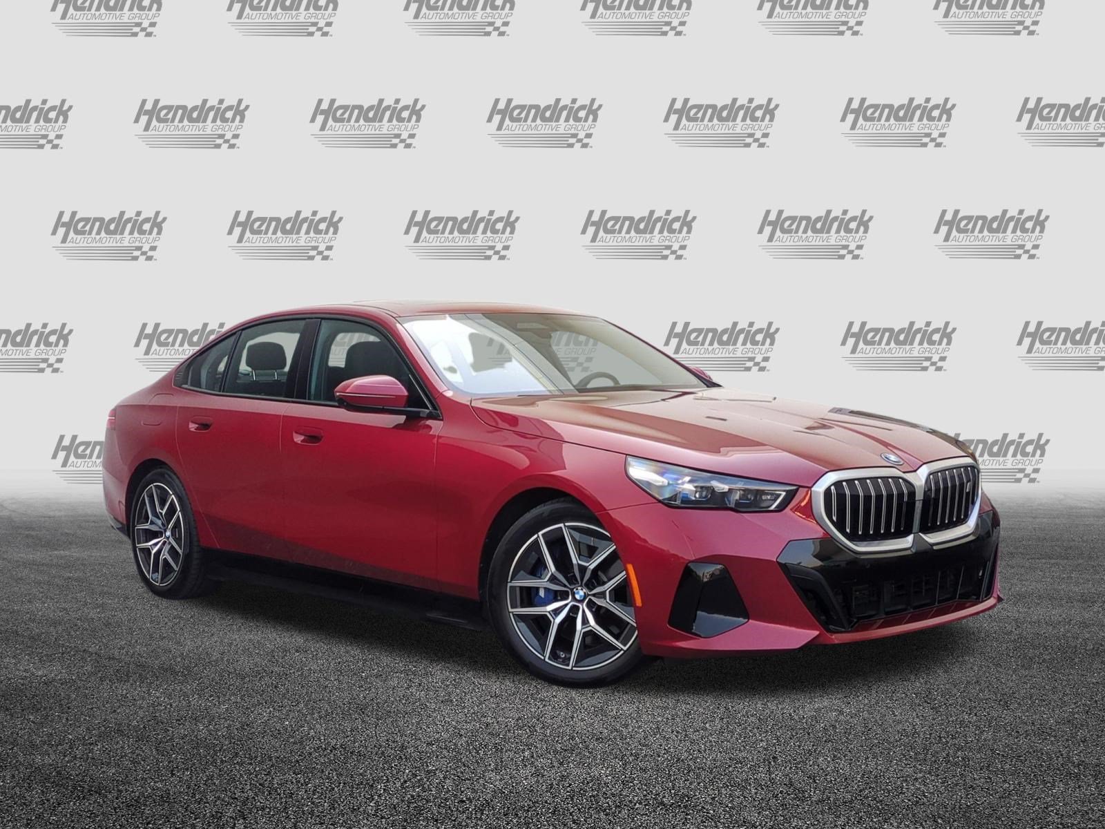 Used 2026 BMW i5 eDrive40 AWD/4WD image 2