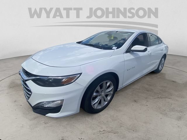 Used 2024 Chevrolet Malibu LT FWD image 2