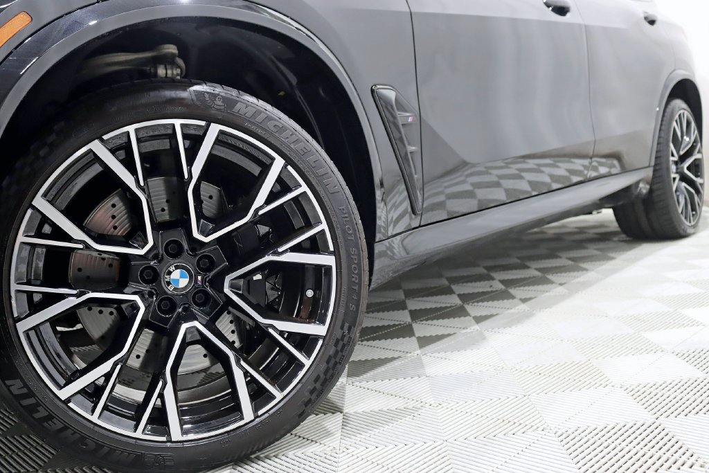 Used 2023 BMW X5 M w/ Competition Package AWD/4WD image 4