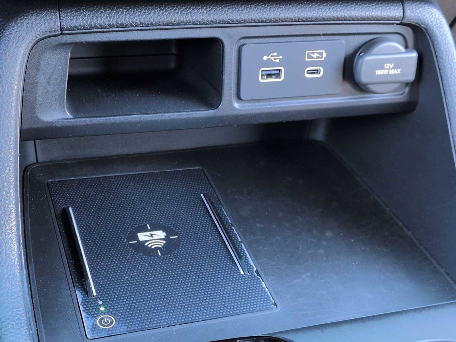 Used 2024 Honda Pilot TrailSport image 33