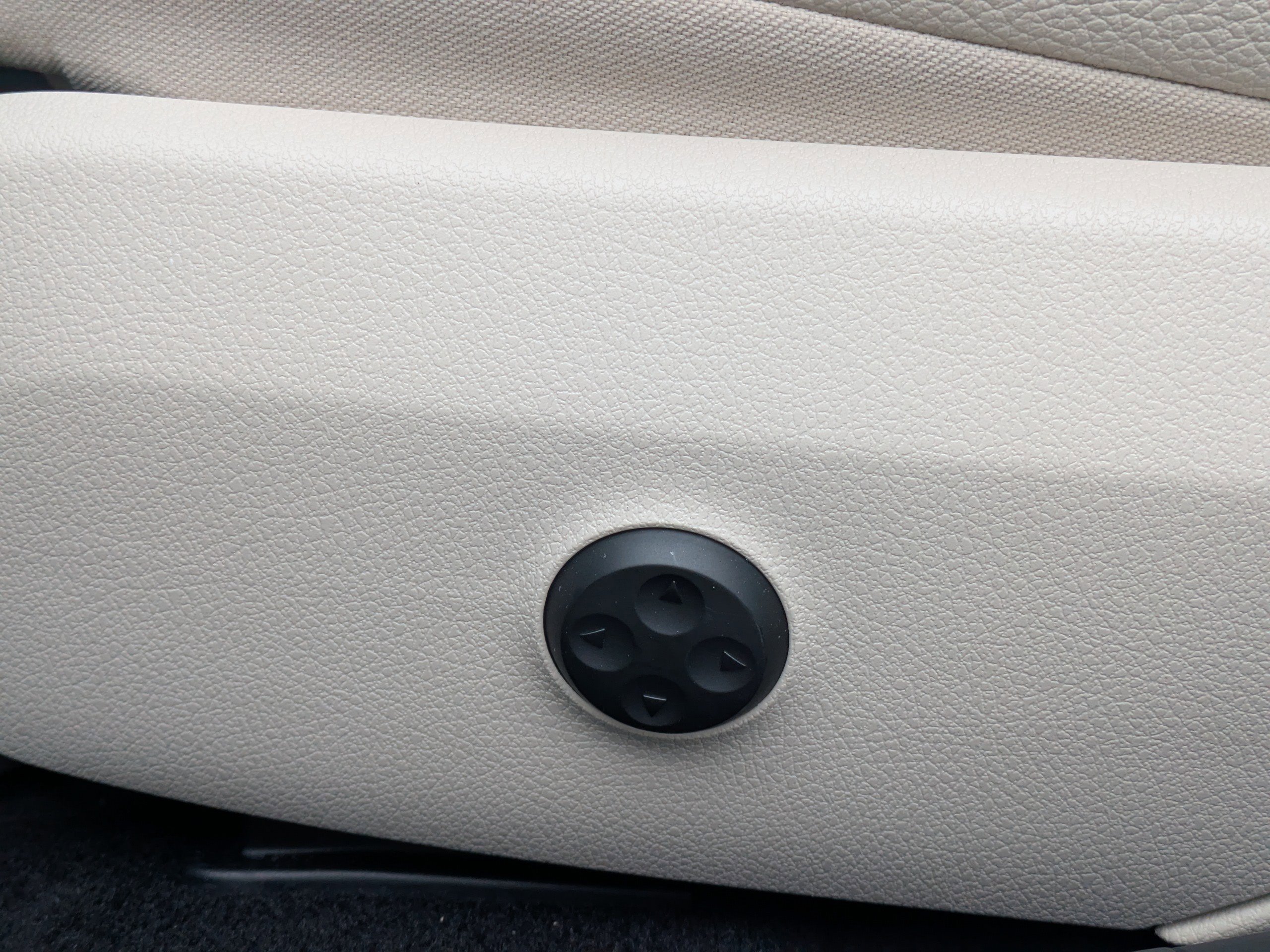 Certified 2024 Mercedes-Benz E 350 4MATIC Sedan image 27