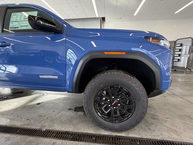 New 2026 GMC Canyon Elevation w/ Convenience Package image 12