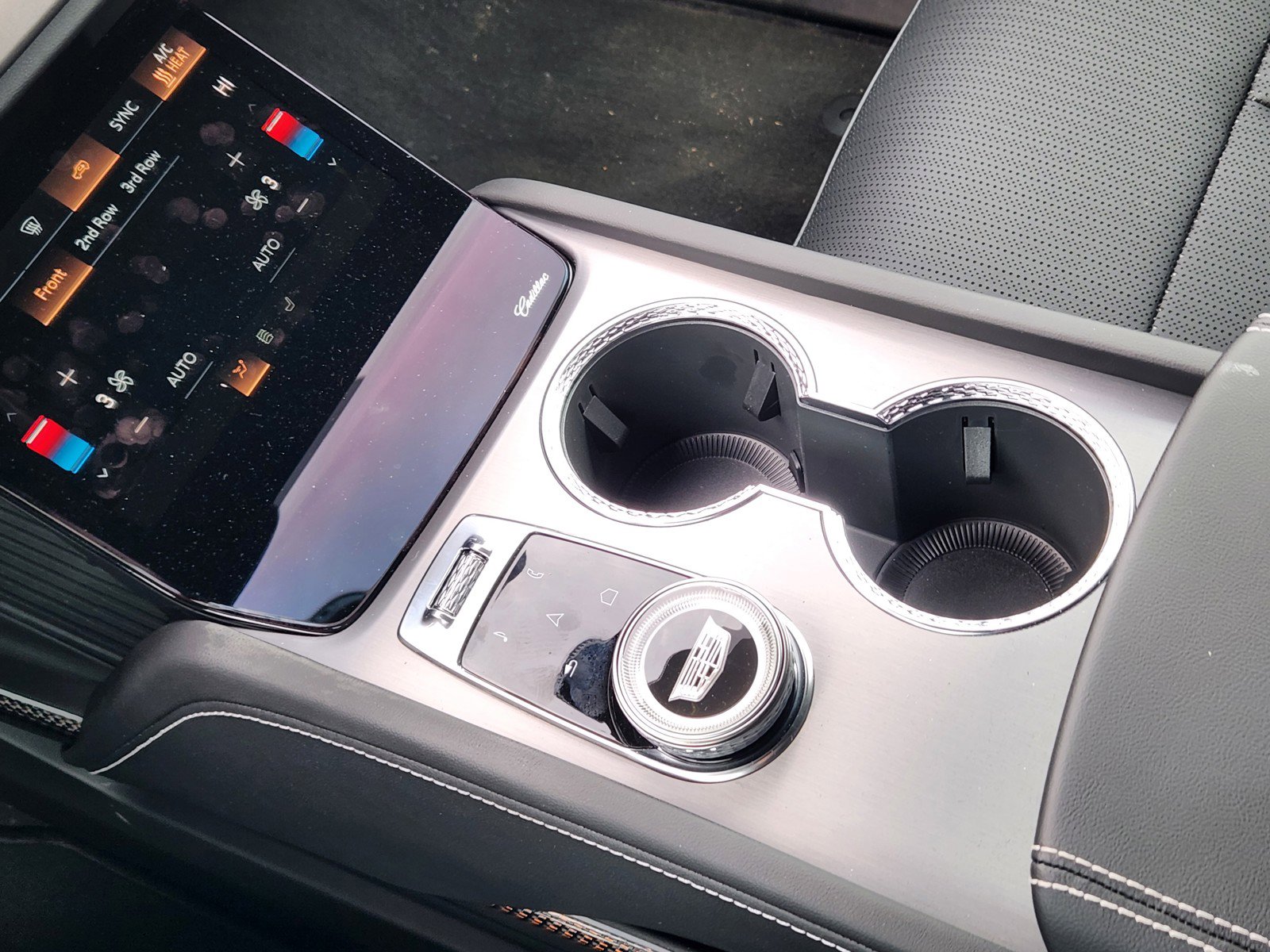 New 2026 Cadillac Vistiq Luxury image 16