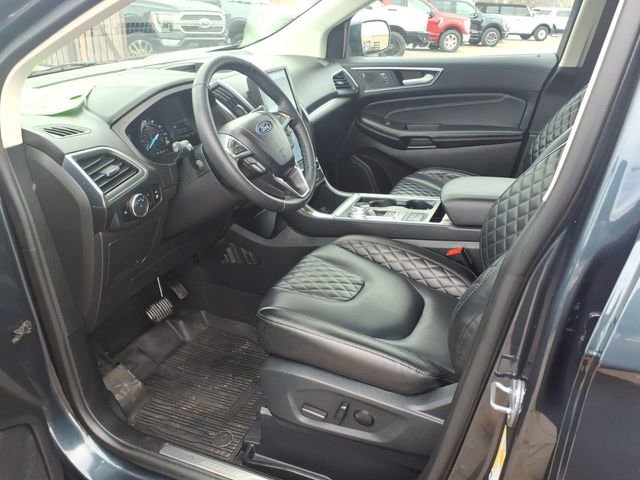 Used 2024 Ford Edge Titanium image 14
