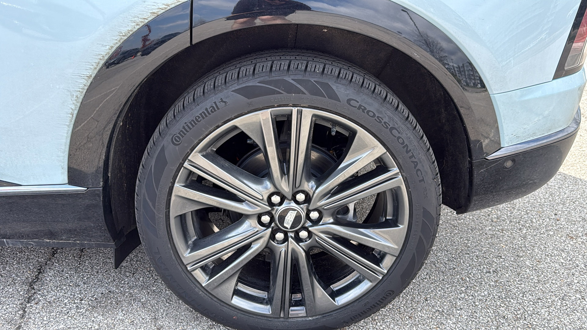 New 2026 Cadillac Optiq Sport 2 w/ LPO, Floor Liner Package AWD/4WD image 30