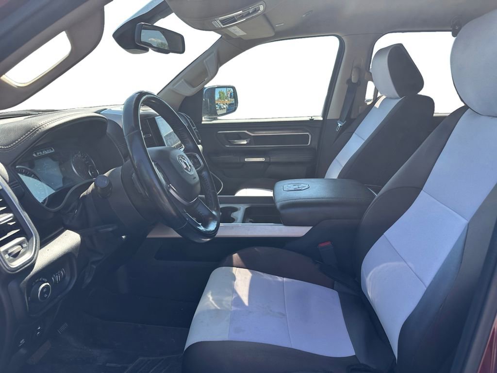 Used 2019 RAM 1500 Laramie AWD/4WD image 11
