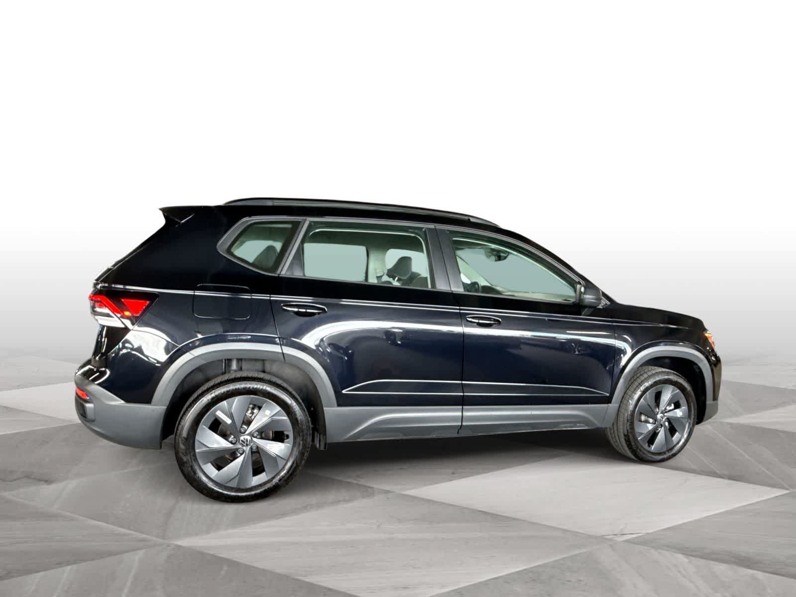 Used 2025 Volkswagen Taos S FWD image 9