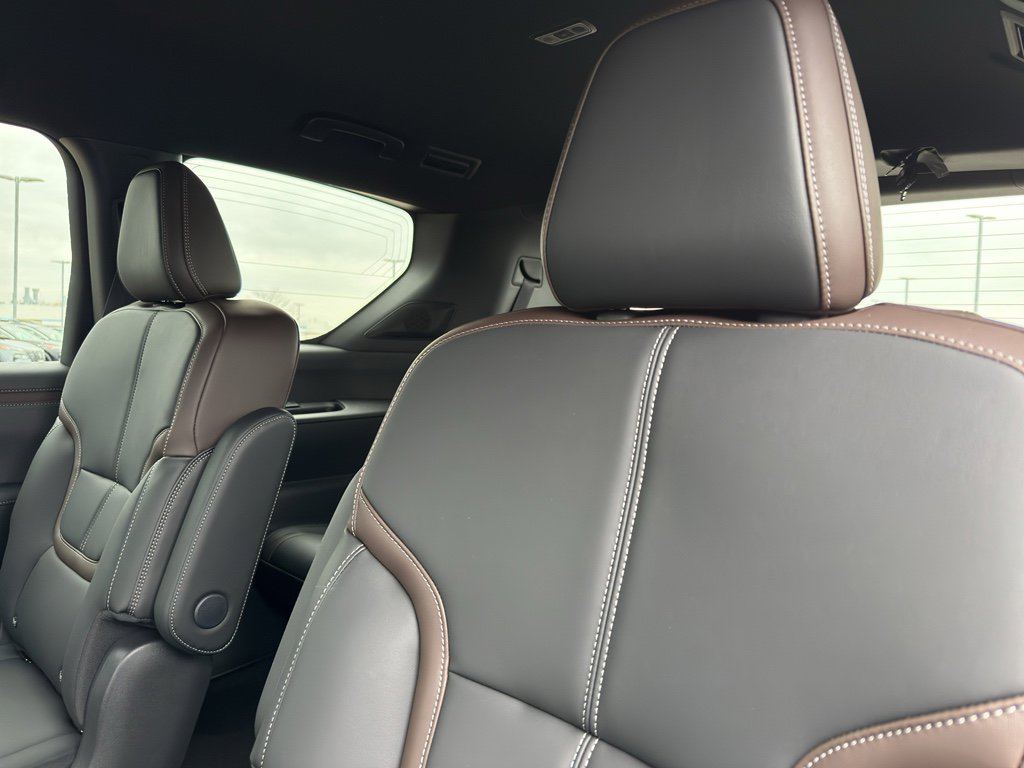 New 2026 Nissan Armada SL w/ Captain's Chari Seat Package image 34
