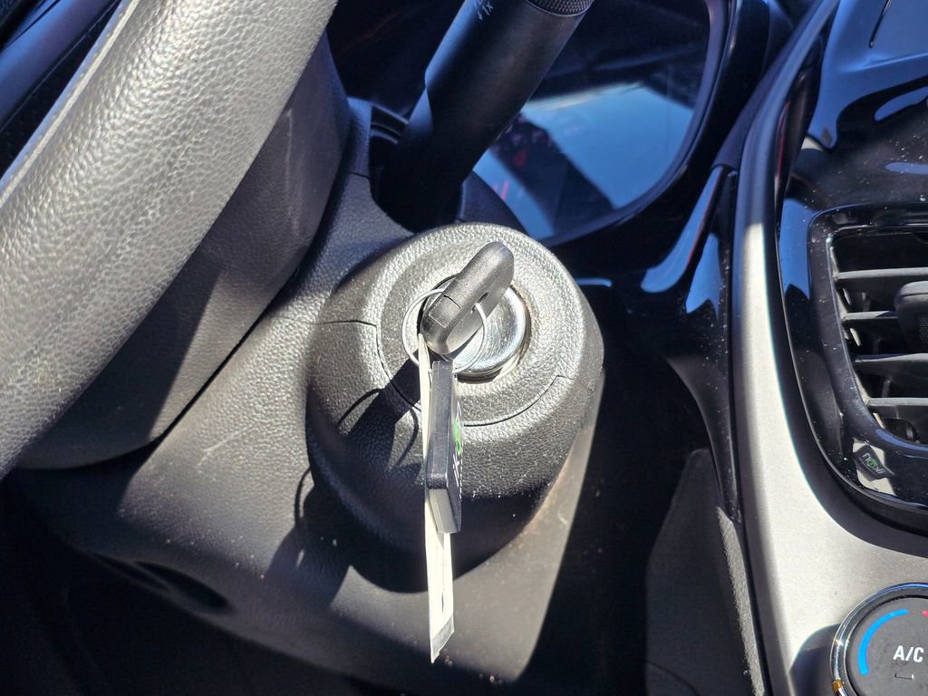 Used 2020 Chevrolet Spark LT FWD image 33