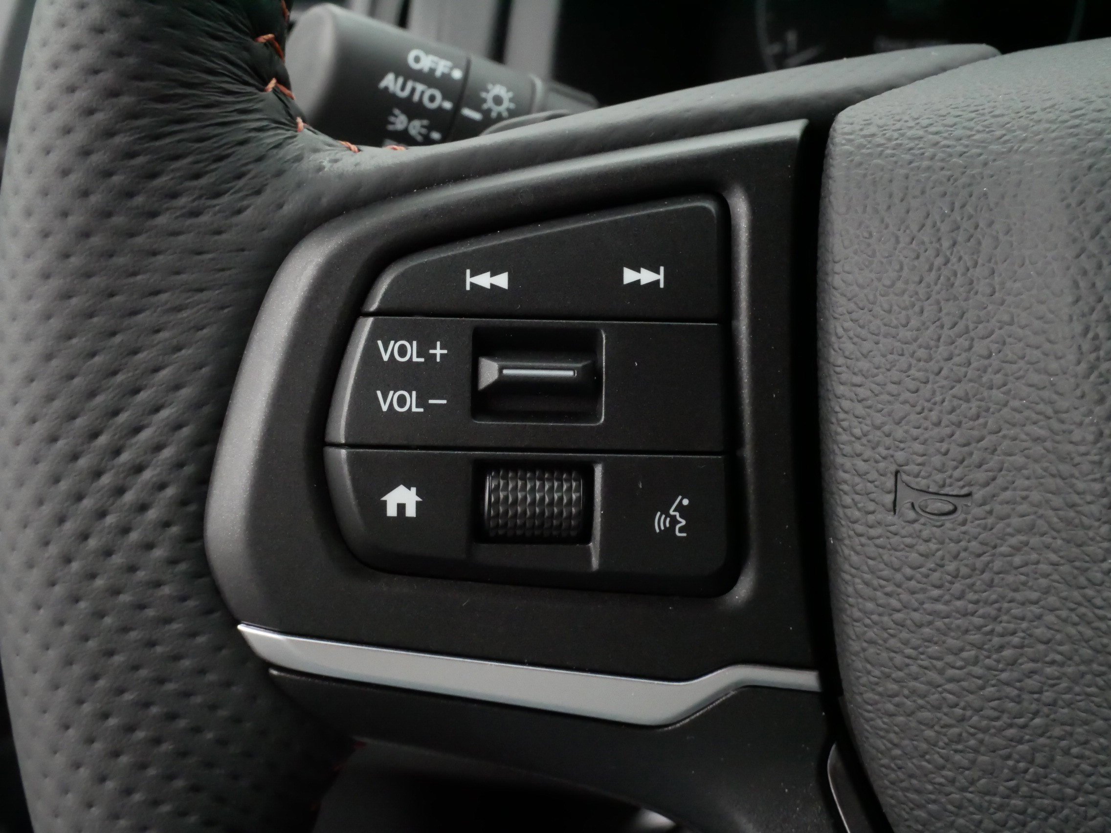 Certified 2025 Honda Ridgeline TrailSport image 26