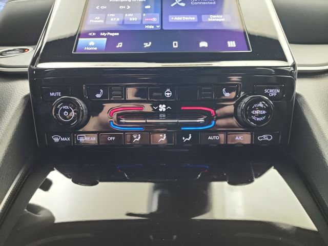 New 2025 Jeep Grand Cherokee Altitude image 29