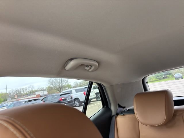 Used 2017 Buick Encore Essence AWD/4WD image 23