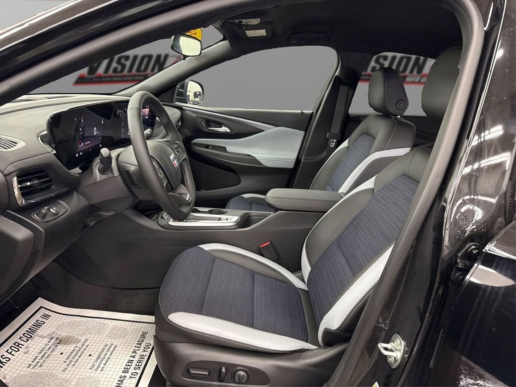 Used 2025 Buick Envista Preferred w/ Convenience I Package FWD image 9