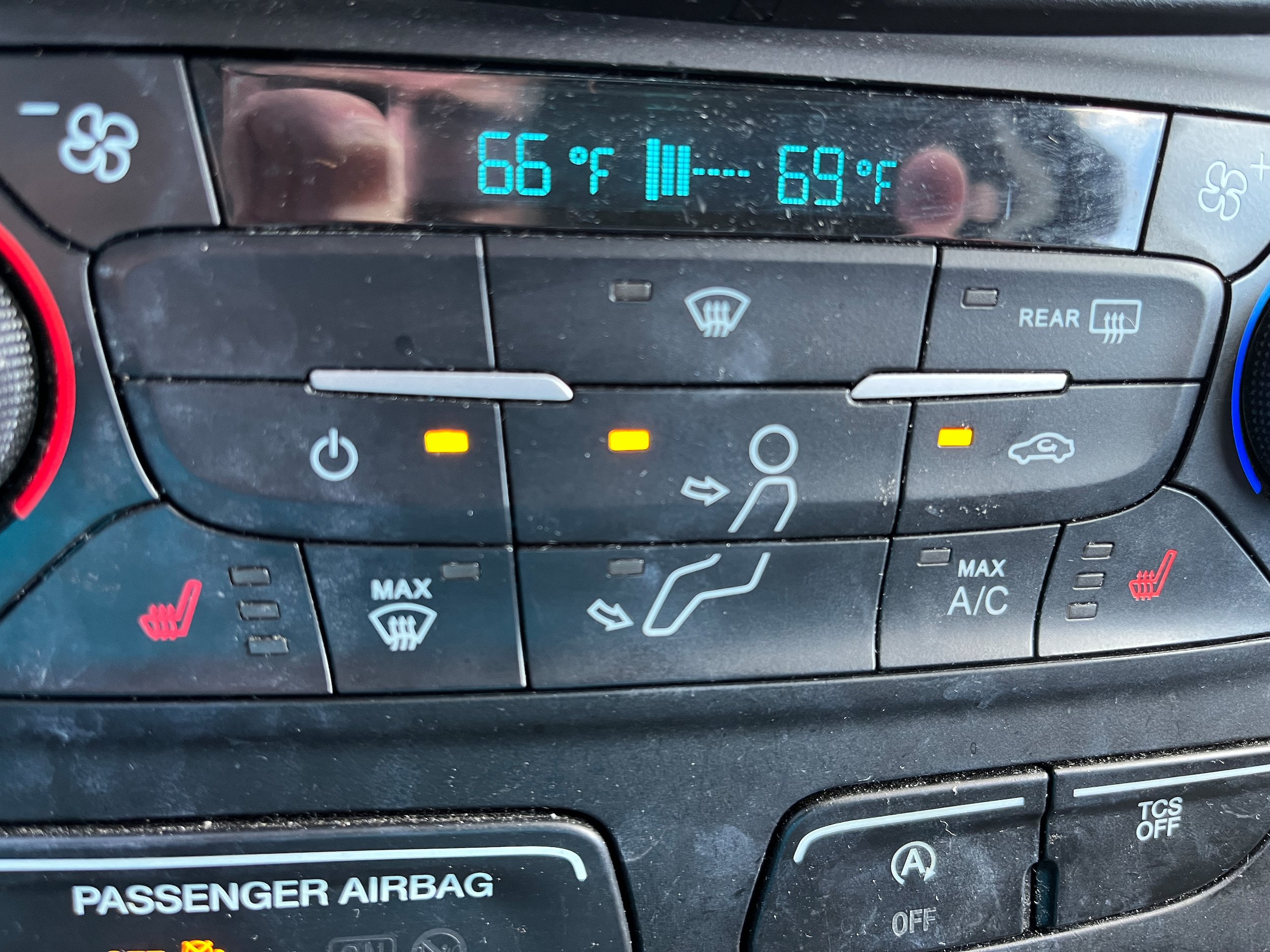 Certified 2019 Ford Escape SEL AWD/4WD image 15
