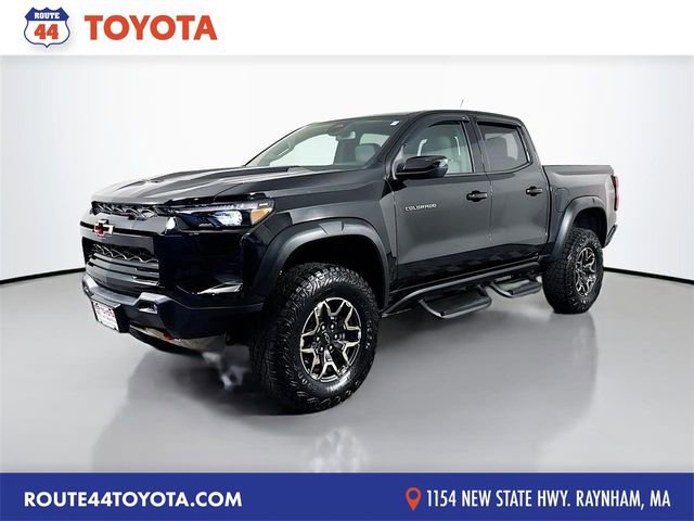 Used 2025 Chevrolet Colorado ZR2 AWD/4WD image 1