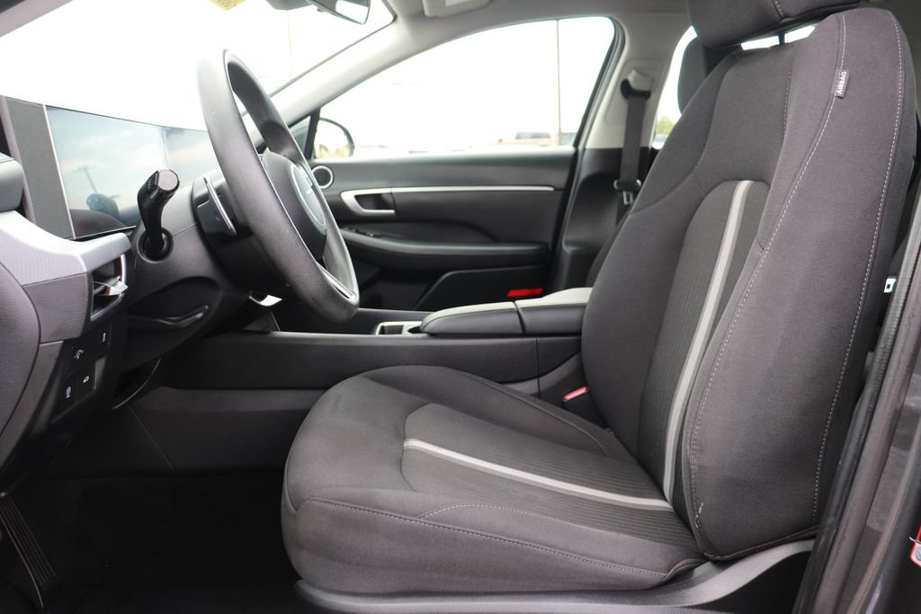Used 2024 Ford Escape ST-Line FWD image 10