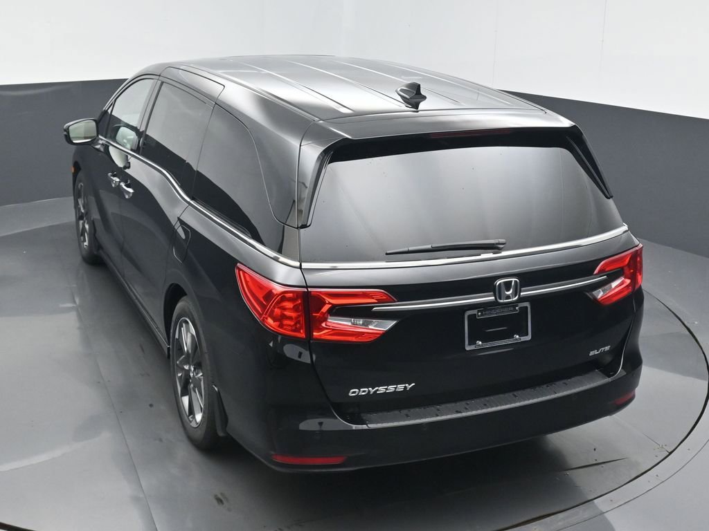 Certified 2024 Honda Odyssey Elite image 18