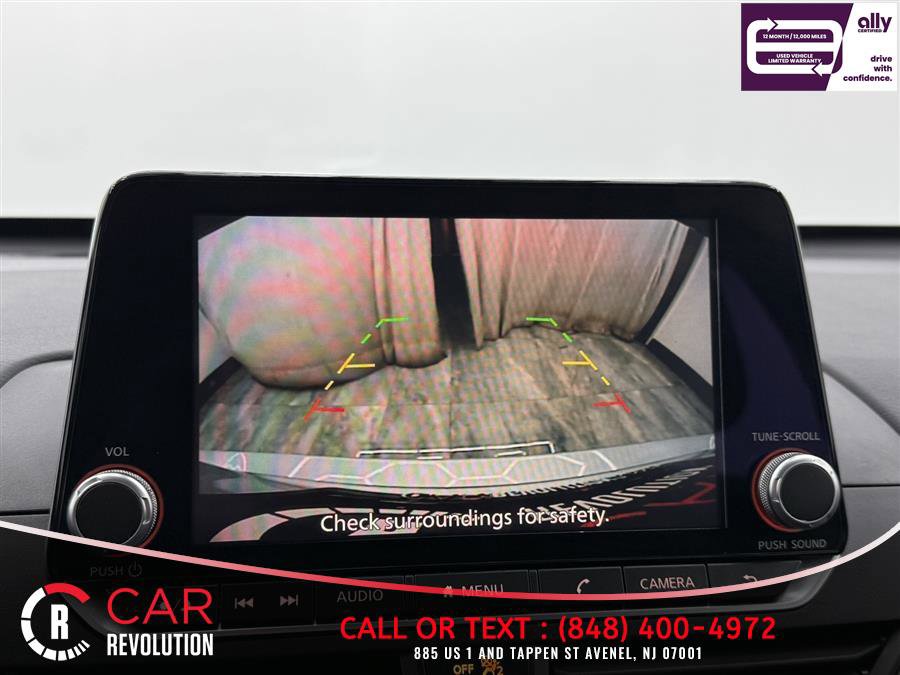Used 2024 Nissan Altima 2.5 SV FWD image 30