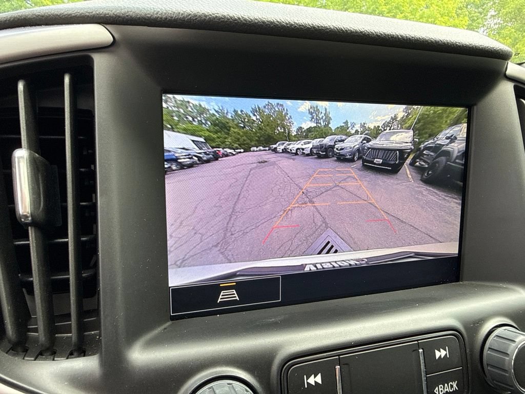 Used 2024 GMC Terrain AT4 w/ LPO, 'HIT The Road' Package AWD/4WD image 32