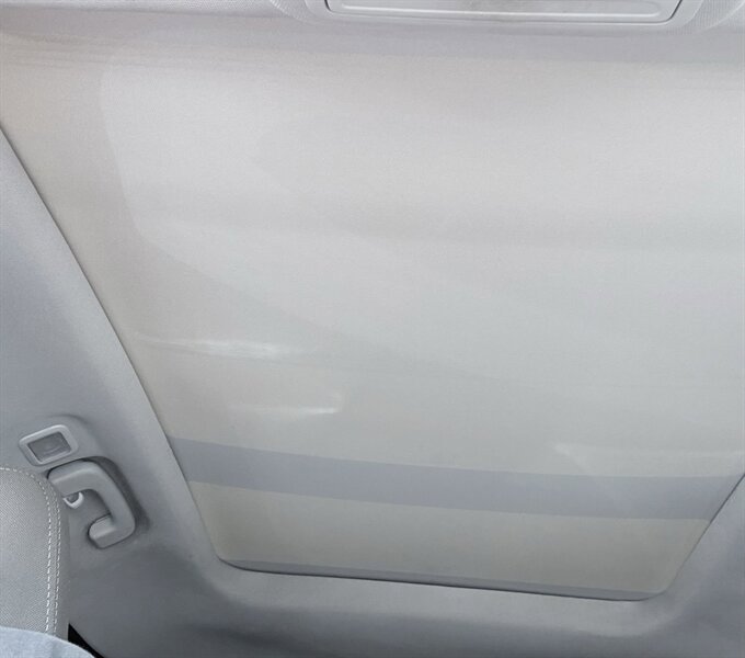 Used 2022 Ford Escape SE w/ SE Sport Appearance Package FWD image 19