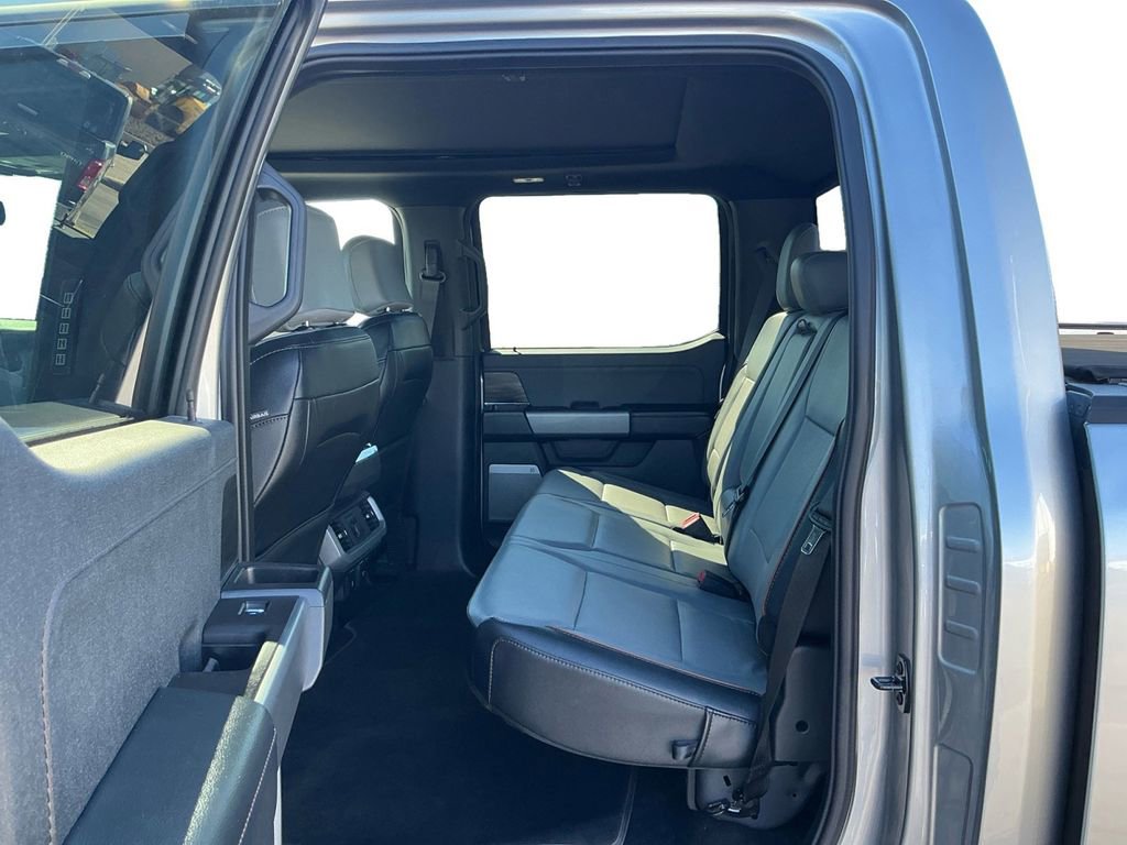 Used 2024 Ford F150 Lightning Lariat image 21