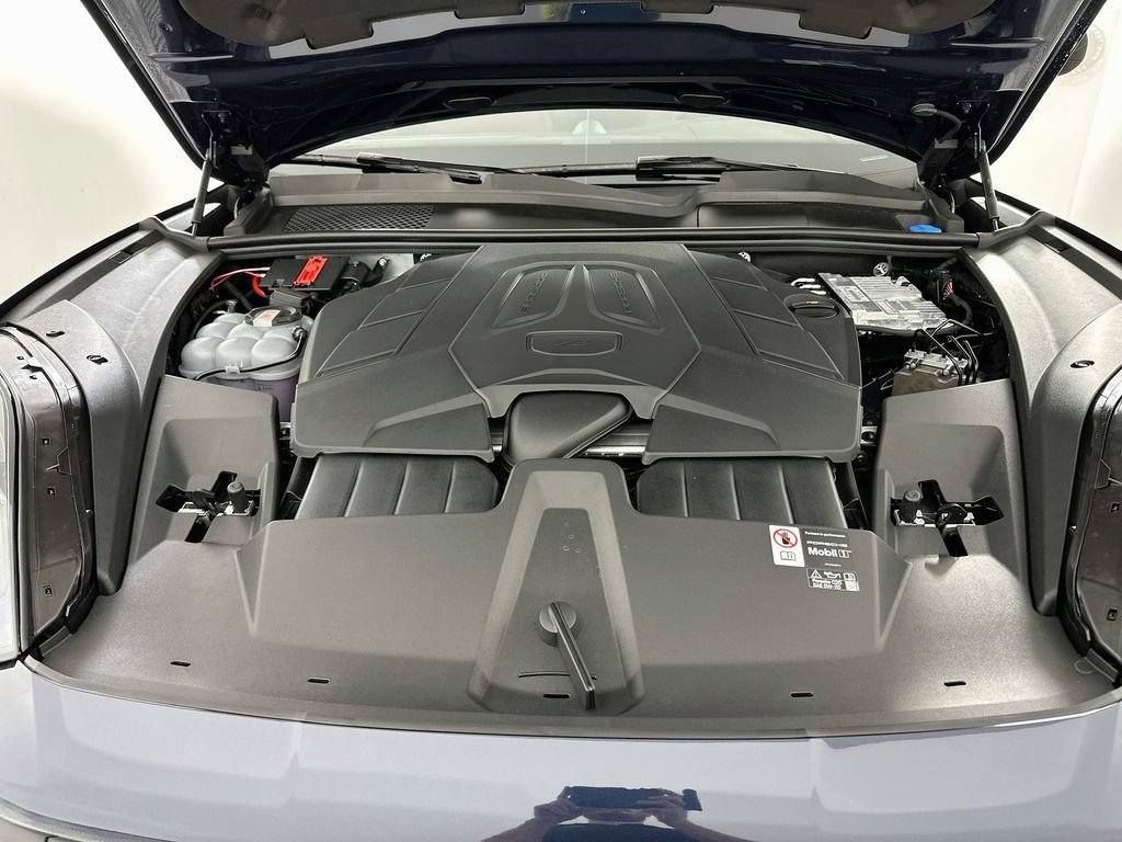 New 2026 Porsche Cayenne AWD/4WD image 32