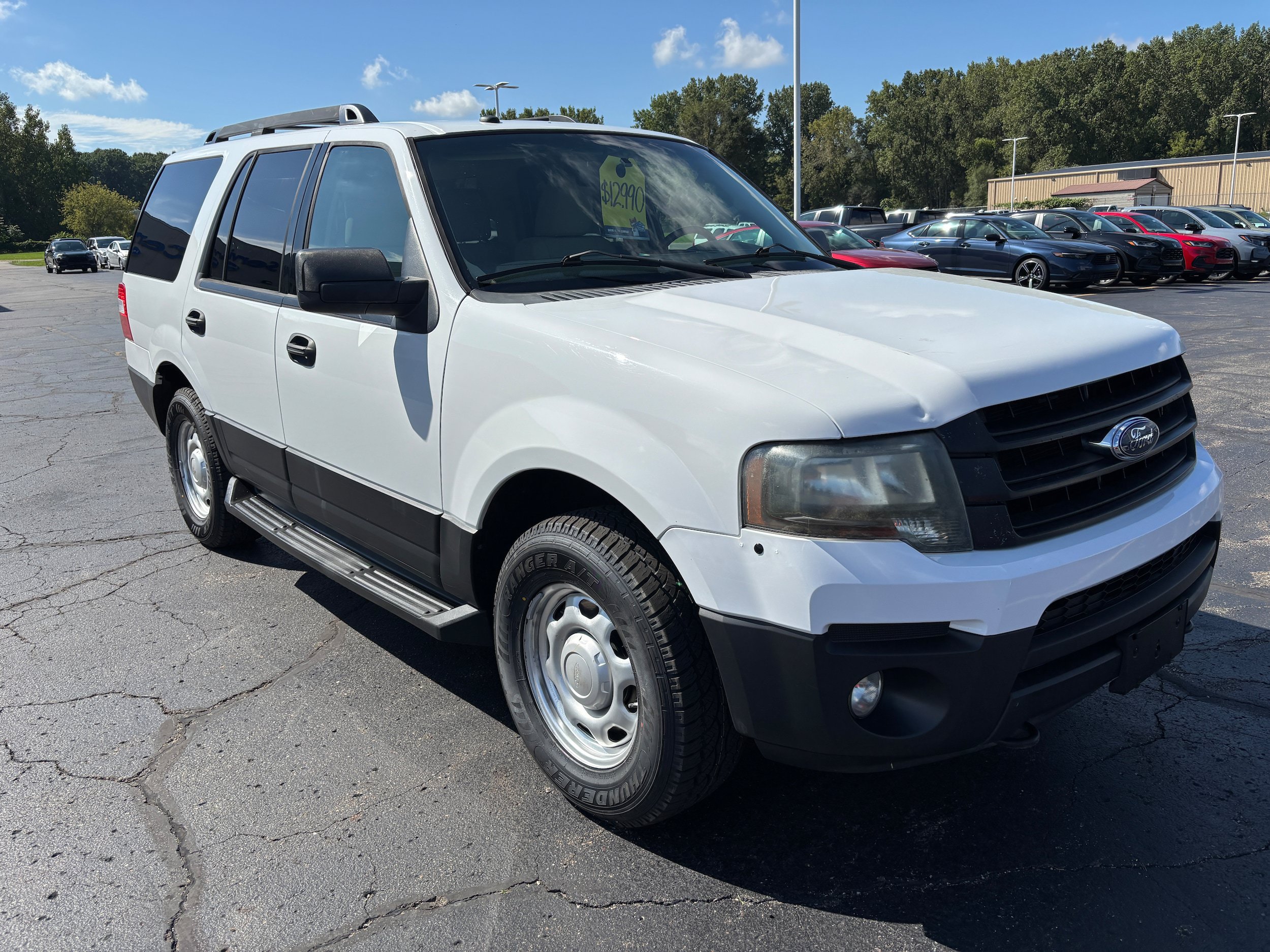 Used 2016 Ford Expedition XL AWD/4WD image 2