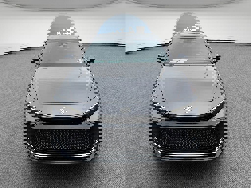 Certified 2023 Toyota Crown XLE image 9