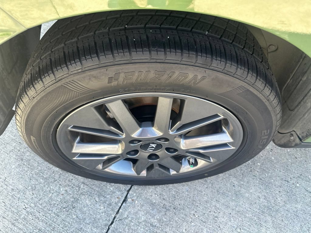 Used 2020 Kia Soul EX FWD image 43