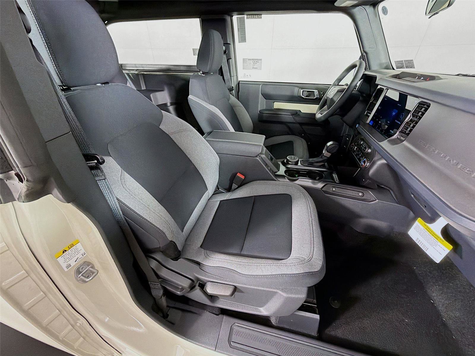 New 2025 Ford Bronco 2-Door image 26