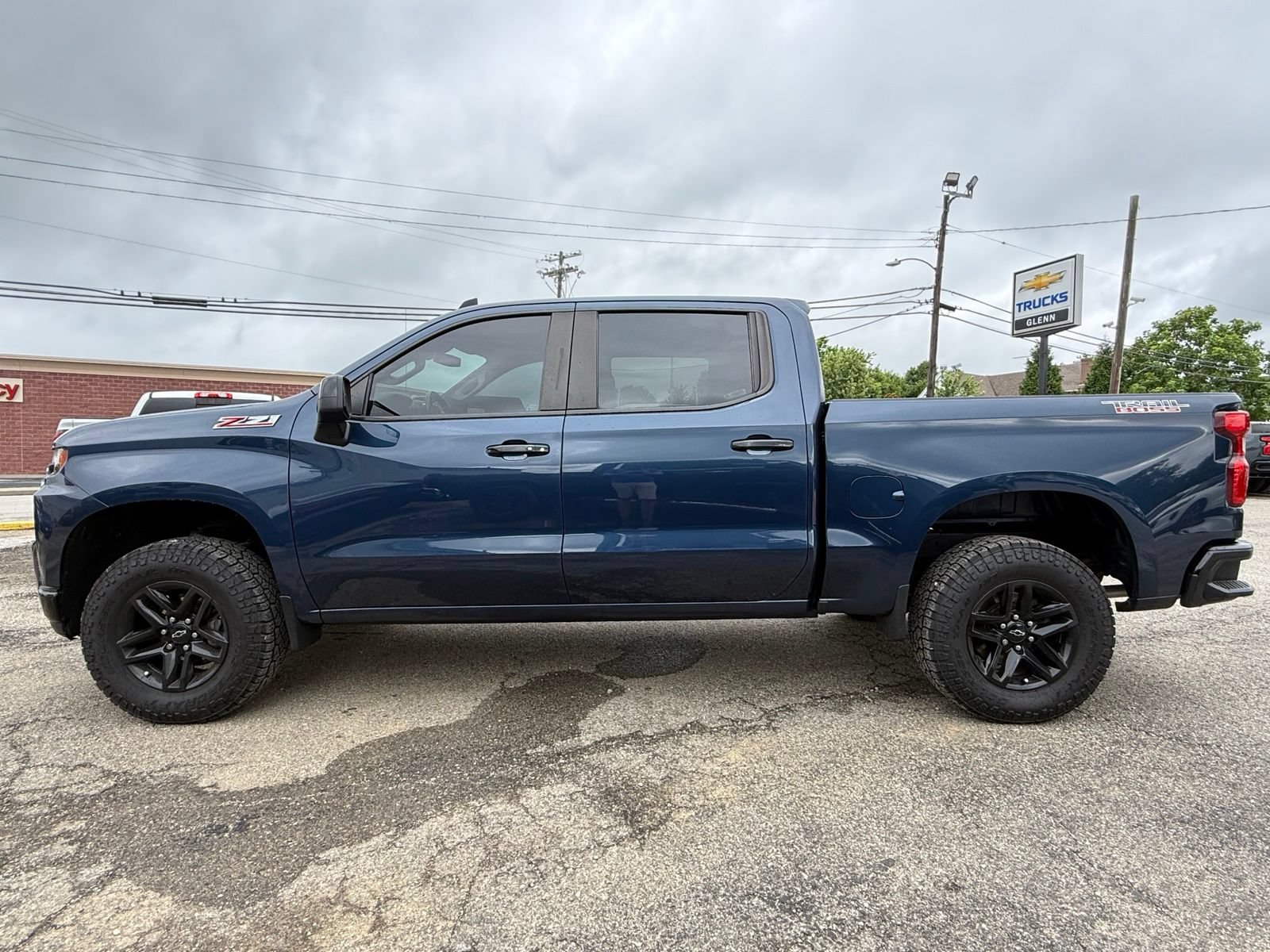 Used 2020 Chevrolet Silverado 1500 LT Trail Boss AWD/4WD image 4