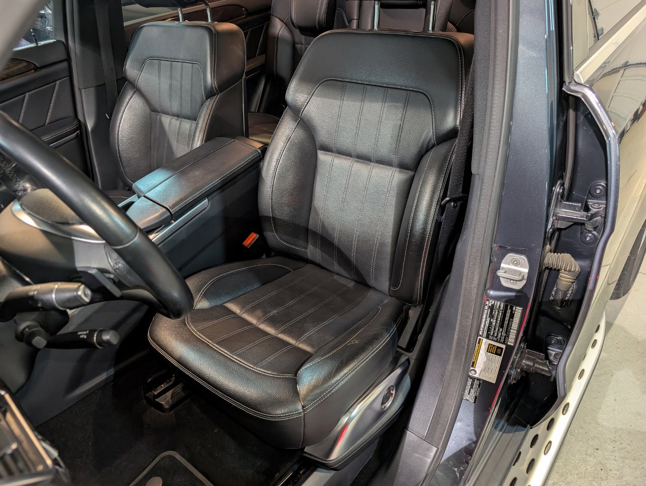 Used 2013 Mercedes-Benz GL 450 4MATIC image 19