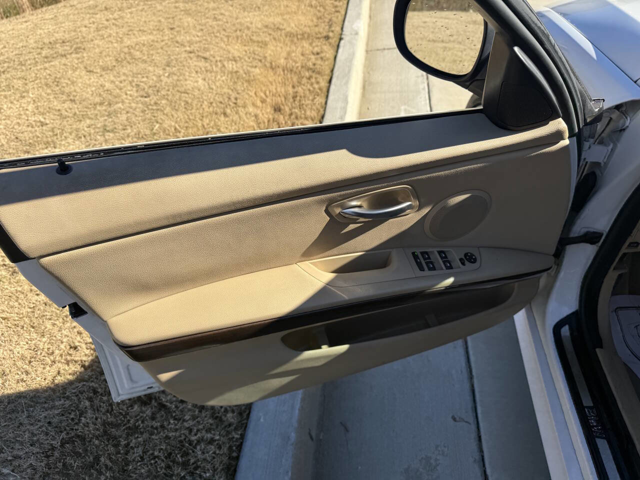 Used 2009 BMW 328i xDrive Sedan image 10