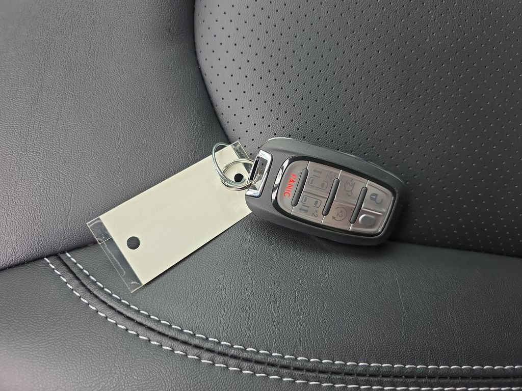 New 2026 Chrysler Pacifica Select image 36